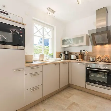 Ostseehaus Seegras Mit Kamin Dom wakacyjny