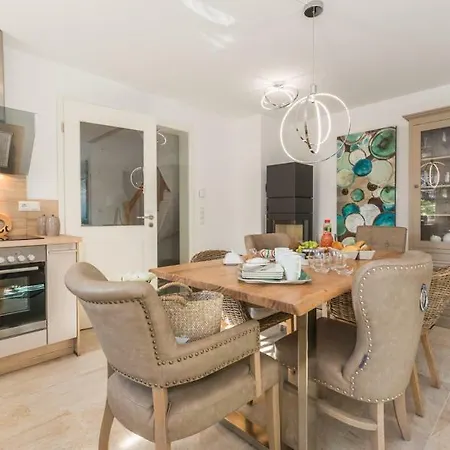 Ostseehaus Seegras Mit Kamin