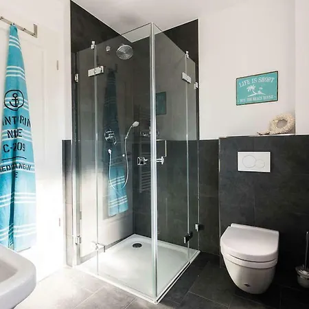 Ostseehaus Seegras Mit Kamin * Prerow