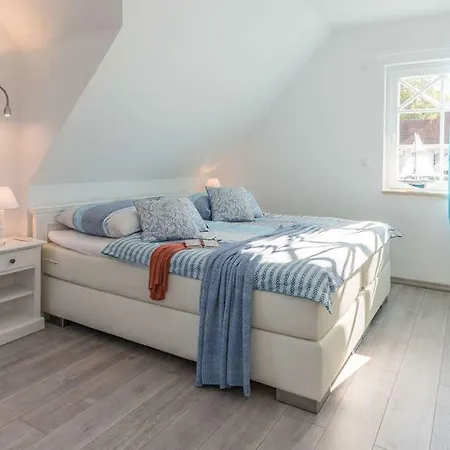 Ostseehaus Seegras Mit Kamin Prerow