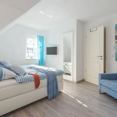 Ostseehaus Seegras Mit Kamin Dom wakacyjny *